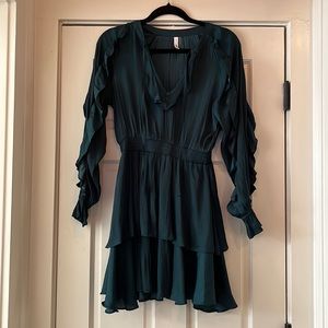 Emerald Green Long Sleeve Satin Cocktail Dress, Size Small
